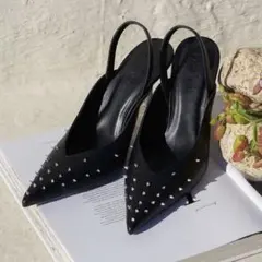 darich スタッズヒールパンプス ブラック ポインテッドトゥ シューズのサムネイル