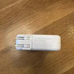 Apple純正　87W USB-Cアダプター