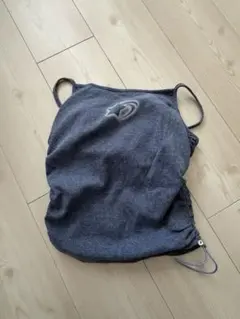 カップ付きタンクトップ