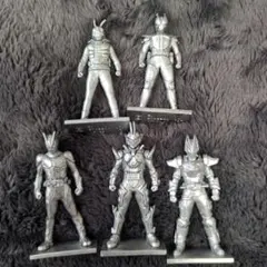 【匿名配送】仮面ライダーフィギュア付きチョコスナック 5体セット