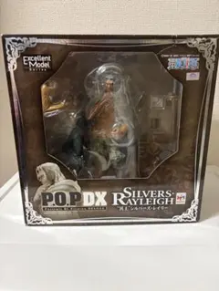 ワンピース POP DX レイリー フィギュア