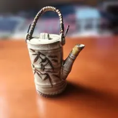 Item thumbnail for item 93d9a5e6-8d74-46e8-982d-d708db921065