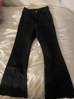 低身長ブラック ブーツカットデニム