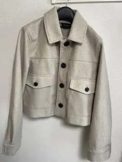 ZARA ベージュ クロップドジャケット