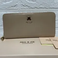 新品 ポール＆ジョー アクセソワ 長財布 ラウンドファスナー ベージュ 牛革のサムネイル