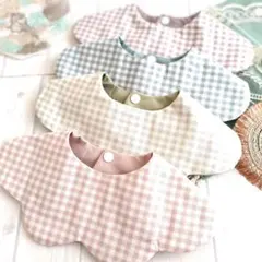 ベビースタイ　2点セット　お好きなお色選んでね　ハンドメイド　名入れ　も可能