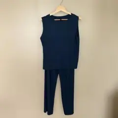 UNIQLO プリーツノースリーブT（M）・プリーツパンツ（Ｌ)　セットアップ