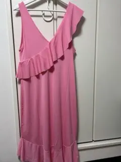 ZARA ザラ フリル付きピンクキャミワンピース