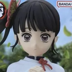 鬼滅の刃　フィギュア　栗花落カナヲ　GLITTER & GLAMOURS