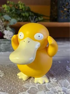 新品未開封】ポケモン コダック 電動フィギュア 正規品 中国限定