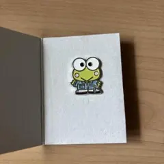 treasure けろけろけろっぴ はぴだんぶい ピンバッジ