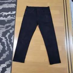 ユニクロジーンズ　ブラック