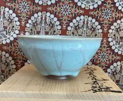 中国 古美術•宋時代龍泉窯葵花口器瓷器 - メルカリ