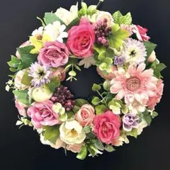 華やかな造花の春リース 造花リース　ドアリース