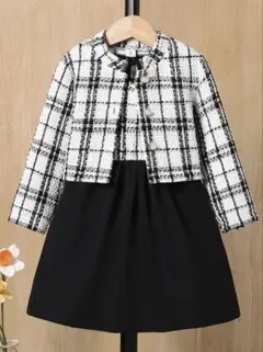 チェック柄ジャケットとワンピースセット