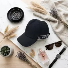 美品✨GIVENCHY ジバンシー ブラック キャップ　フリーサイズ【正規品】