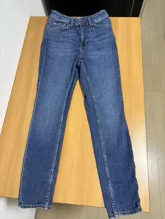 H&M スリムフィット ダークブルーデニムパンツ EUR38 ジーパン