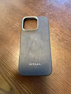 PITAKA カーボンファイバー ケース