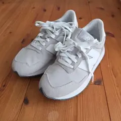 美品 New Balance MS237HG スニーカー 24.5cm