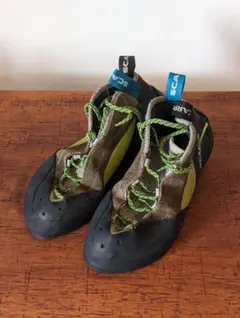 Item thumbnail for item 65b58e6d-e15e-410e-b81d-76147fc0fba0