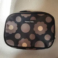 Hanna Hula おむつポーチ 花柄柄のサムネイル
