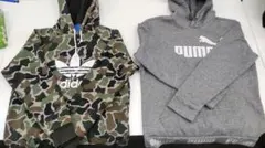 PUMA グレー フード付きパーカー