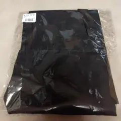 cecile　　シワになりにくいエプロン　ブラックのサムネイル