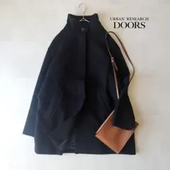 23aw定価3万✨️ アーバンリサーチドアーズ スタンドカラーミドルコート 黒