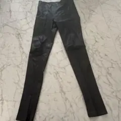 レザー スキニーパンツ