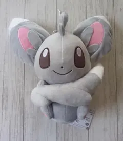 ポケットモンスター　しっぽみてみて！ でっかいぬいぐるみ　チラーミィ