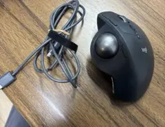 Logitech ワイヤレストラックボールマウス