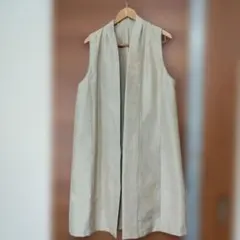 袖なしのワンピースコート