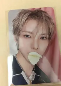 ATEEZ ウヨン MAKESTAR ラキドロ 特典 トレカ - メルカリ
