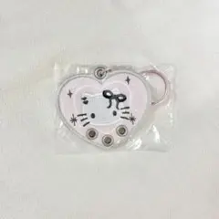 【新品】サンリオ　ハローキティ　刺繍カスタムキーホルダー　デザインB ガチャ