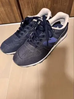 New Balance ネイビー スニーカー