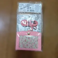 新品 nofes IDカードホルダー