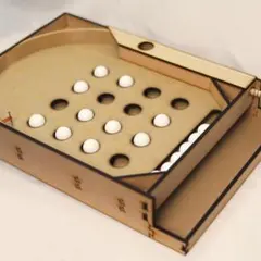 カロム ボートゲーム 木製【未使用・ハンドメイド】 - メルカリ