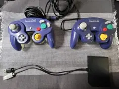 純正NintendoGCコントローラー 2個セット　接続タップ付き。