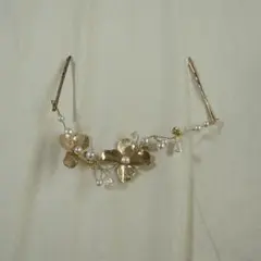 ANEMONE ゴールド 花モチーフ ヘアアクセサリー