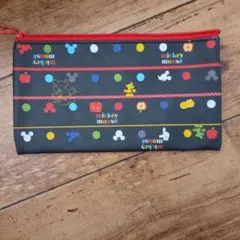 ミッキーマウス柄、横長ポーチ