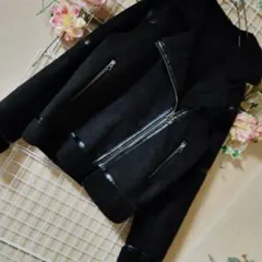 ボア襟付き黒フェイクレザーライダースジャケットМ