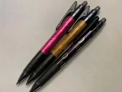 Item thumbnail for item e2da3b7f-f715-4d90-b8dc-31d1c1f0443b