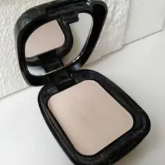 マジョリカマジョルカ　フェースパウダー　プレストポアカバーのサムネイル