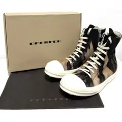 Item thumbnail for item 1590165a-2e7d-43f0-8cea-db783165c7a9