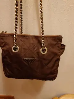 希少 レア プラダ キルティング チェーン 三角ロゴ ショルダーバッグ 訳あり