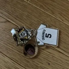 阪神タイガース シークレット優勝ロゴフェイス＆アクリルキーホルダー 近本光司