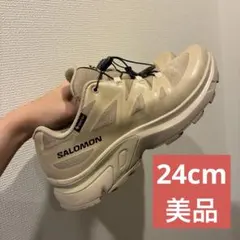 salomon スニーカー