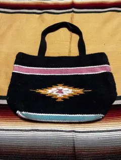 Item thumbnail for item da95c4b4-c0a6-48e3-b4f6-7d79887259bf