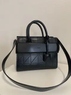 ペドロバッグ ブラックキルティングハンドバッグ