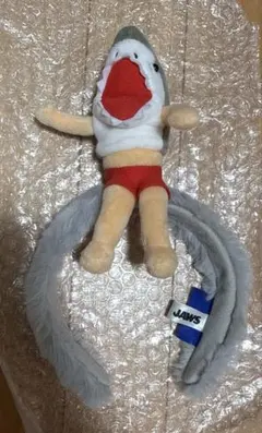 ユニバ　ジョーズ　カチューシャ